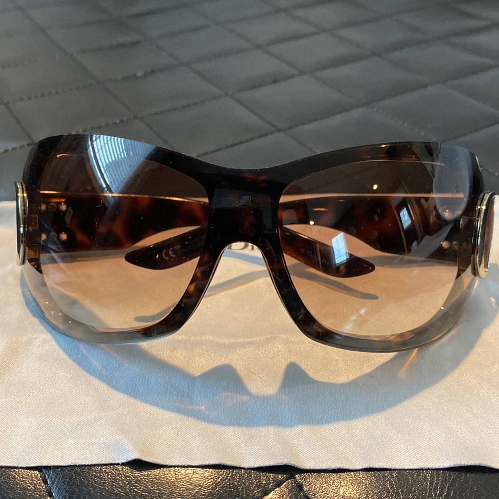 Dior sunglasses - Picture 5 of 6